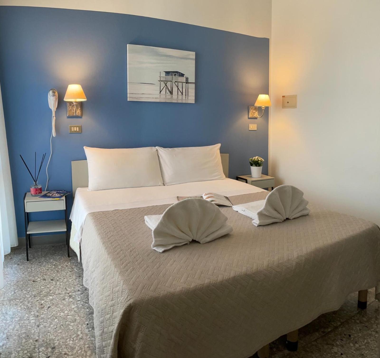 Hotel Alfa Anche In All Inclusive Римини Екстериор снимка