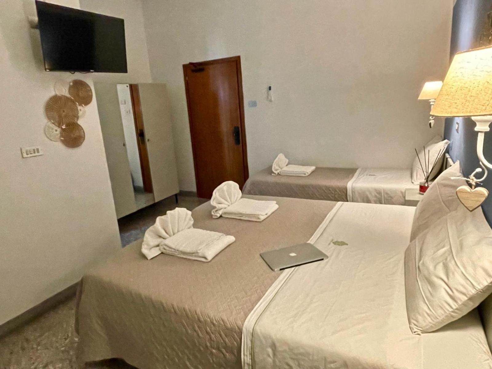 Hotel Alfa Anche In All Inclusive Римини Екстериор снимка